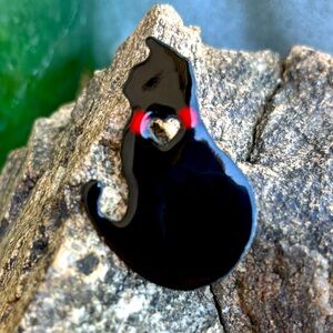 Enameled Cat 🐈‍⬛ Kitty Pin Brooch Meow Tin Clasp Heart ❤️